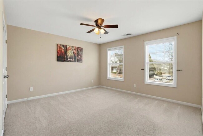 Building Photo - "Spacious 5-Bed Retreat with Wet Bar, Movie Room & Finished Basement in Kennesaw!"