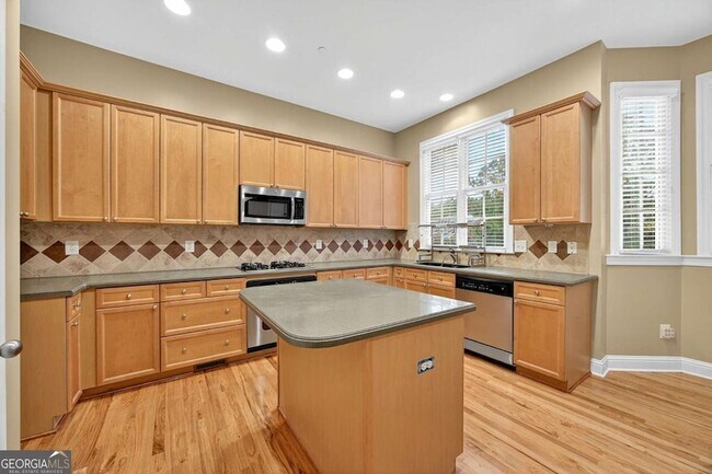 Building Photo - 1222 Creekside Pl SE