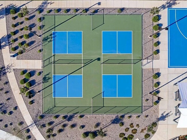 Building Photo - 3354 S 180th Ln