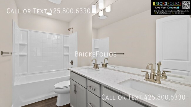 Building Photo - 5165 83rd Ave NE