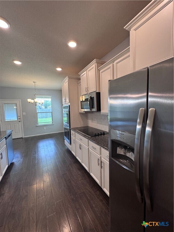 Building Photo - 1310 Stonewall Ridge