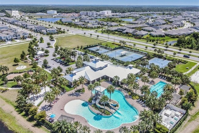 Building Photo - 5547 Del Coronado Dr