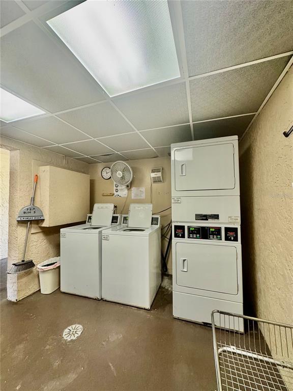 Building Photo - 10036 63rd Ave N