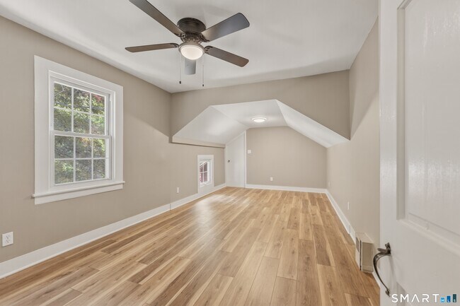 Building Photo - 238 Isinglass Rd