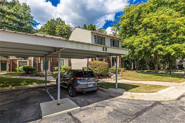 Building Photo - 1570 Streamwood Ct