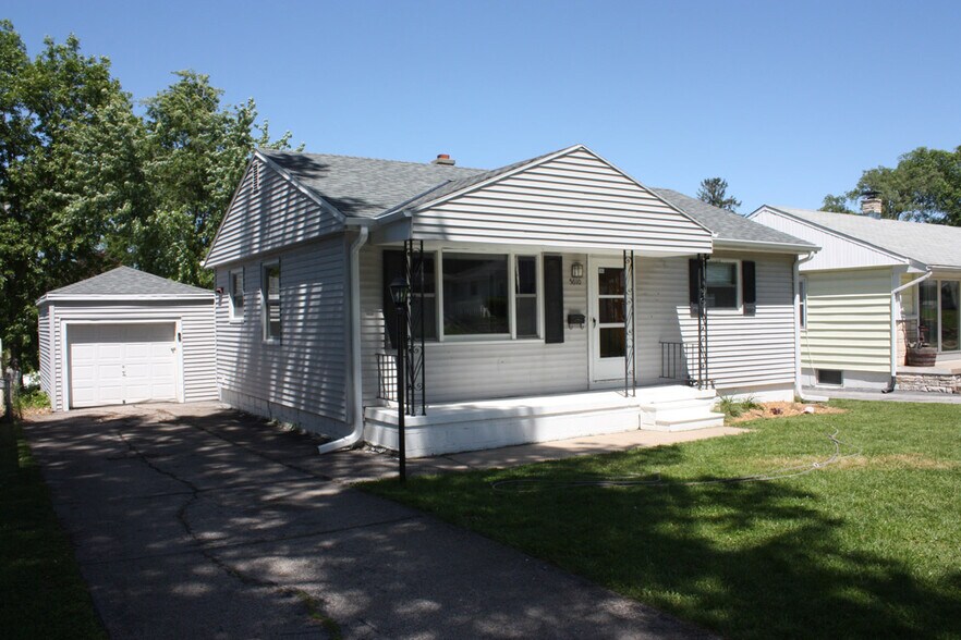 Building Photo - 5610 Frederick St