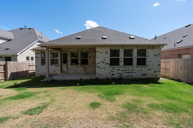 Building Photo - 528 Tubman Dr