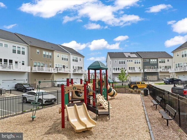Building Photo - 17330 Turnstone Dr