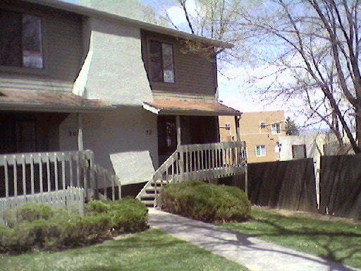 Building Photo - 32 E Old Broadmoor Rd