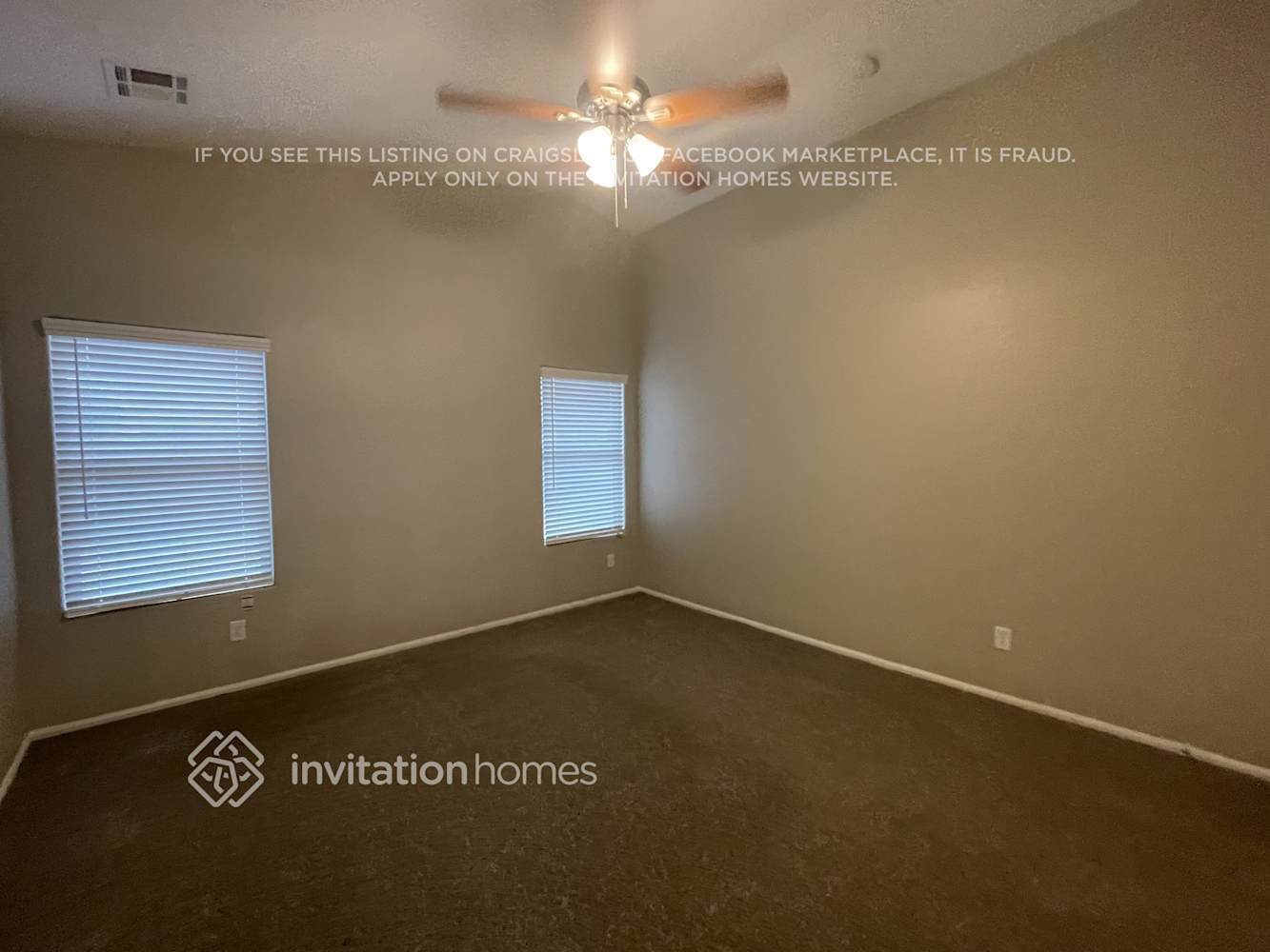 Building Photo - 2231 S 101st Dr