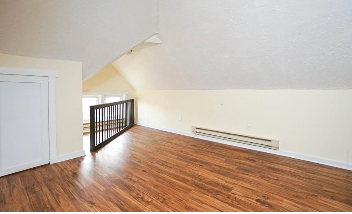 Building Photo - 107 Clinton Ave