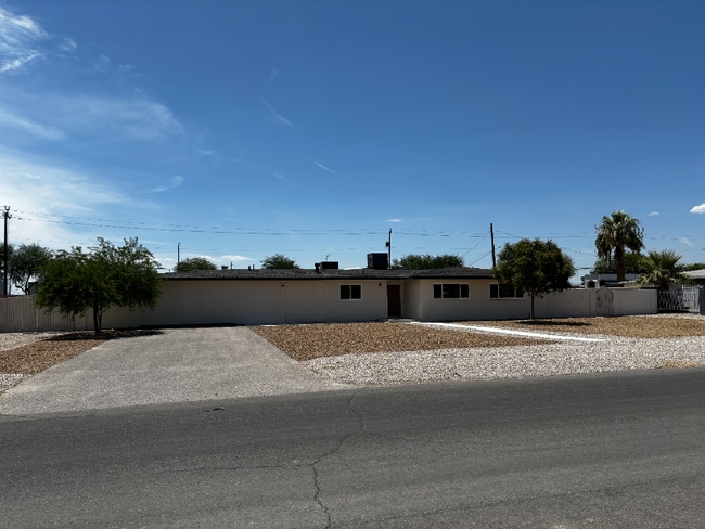 Primary Photo - 1733 Ophir Dr