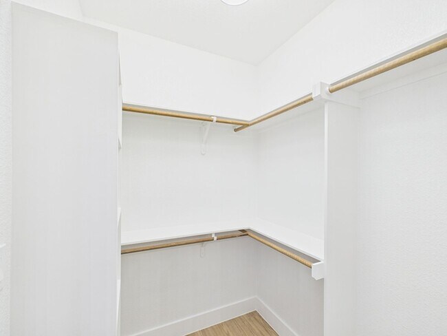 Building Photo - 110 Parlin Ln
