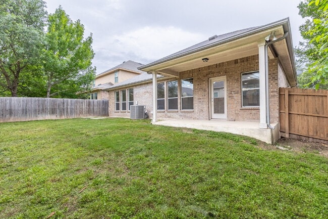 Building Photo - 7651 Mission Ledge