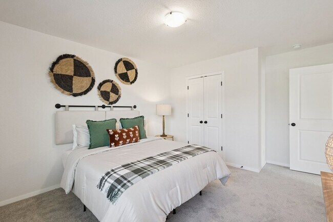 Building Photo - Modern Comfort Meets Turn-Key Living in Owasso’s Newest Build