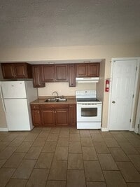 Building Photo - 321Riley