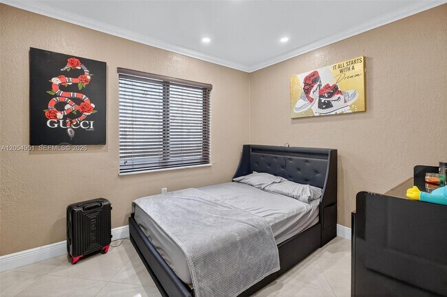 Building Photo - Southwest 127th Avenue, Miami, FL 33175 - 3 BR 2.5 BA single-family home