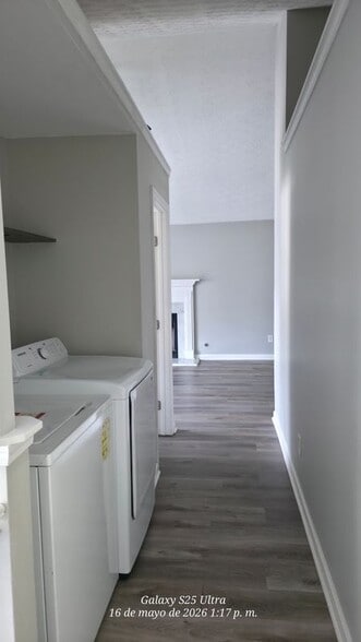 Building Photo - 2705 Dacula Cove Cir