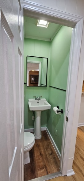 Building Photo - 1229 S Broad St