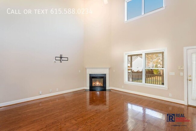 Building Photo - 1210 Olympia Pl