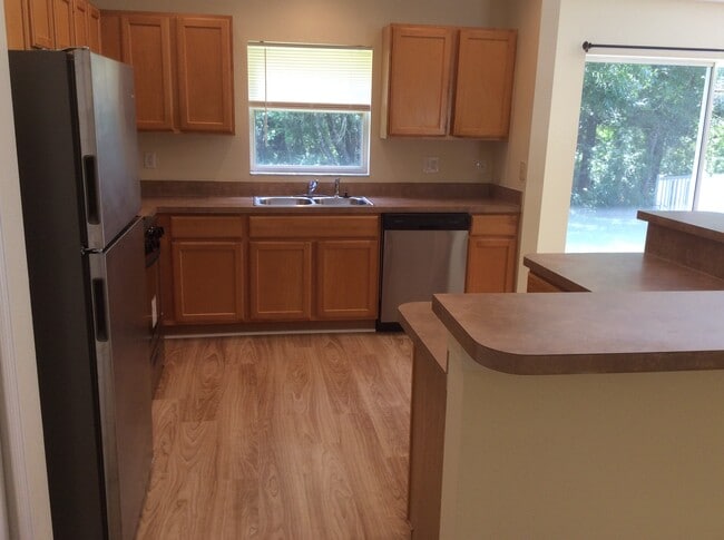 Building Photo - 4254 Whistlewood Cir