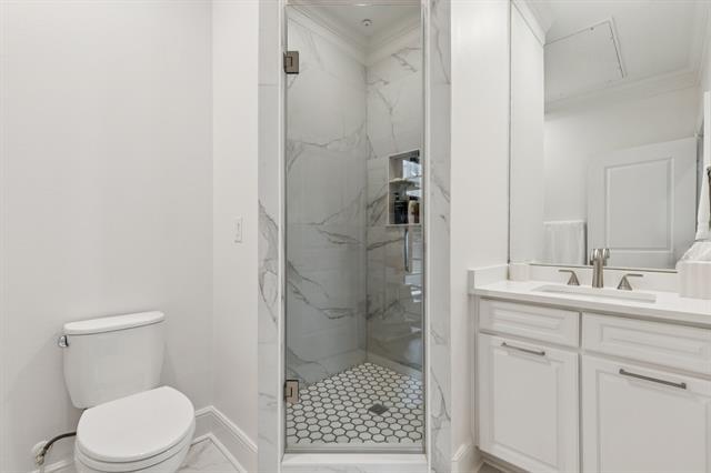 Building Photo - 6605 Bandera Ave