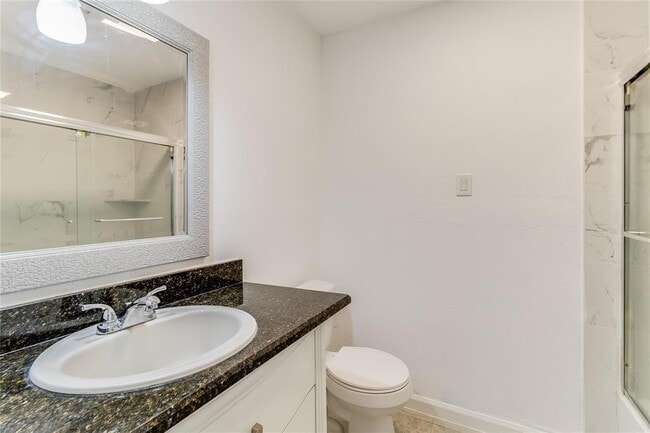 Building Photo - 2530 Long Reach Dr