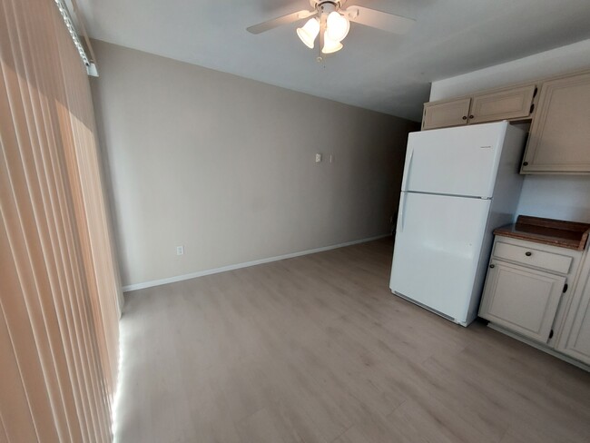 Building Photo - 1595 Mendocino Dr