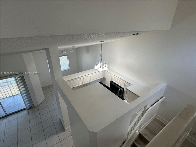 Building Photo - 9515 SW 138th Pl