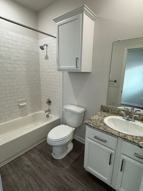 Building Photo - 3601 Barnacle Dr