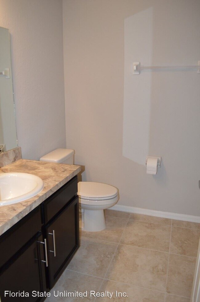 Building Photo - 3 br, 2.5 bath House - 9539 Tocobaga PL