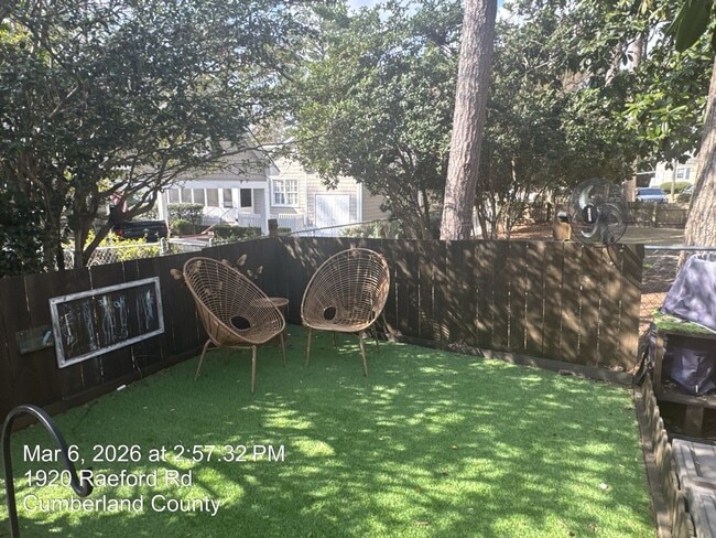 Building Photo - 1920 Raeford Rd