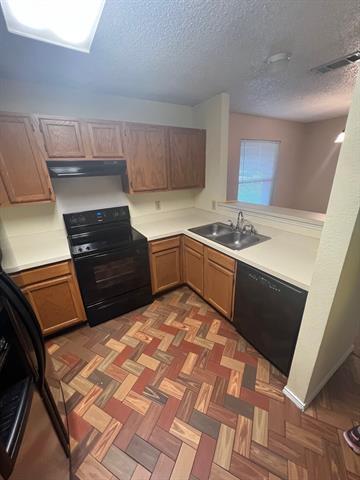 Building Photo - 1718 Doubletree Dr