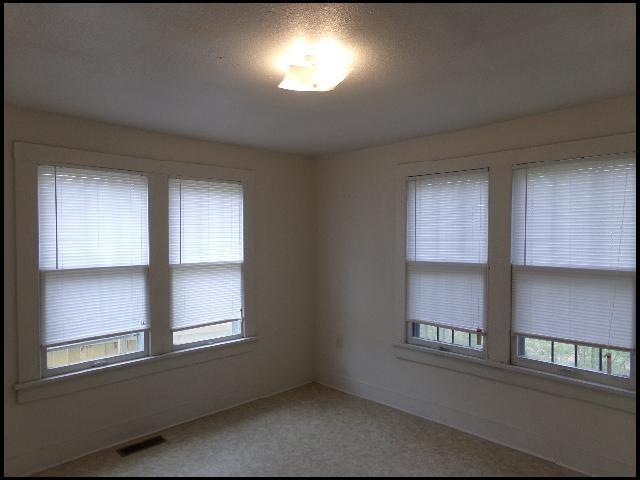 Building Photo - 4022 W 25th St