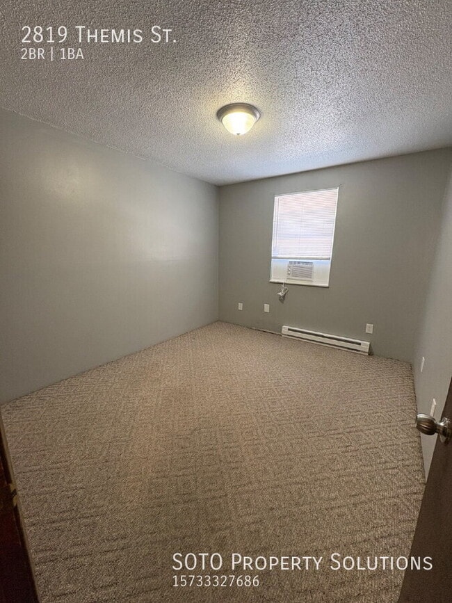 Building Photo - 2819 Themis St