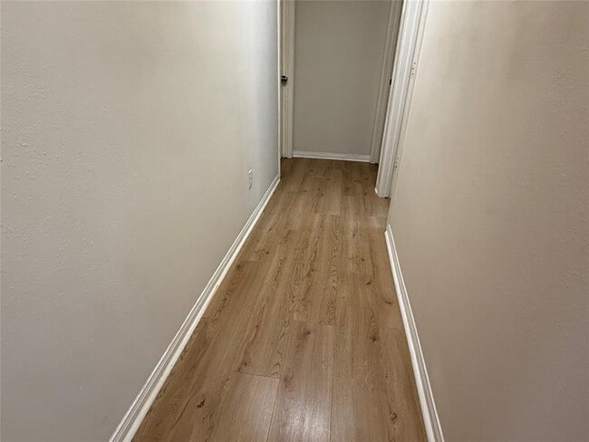 Building Photo - 6834 Catarina Cir