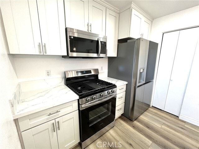 Building Photo - 14030 McClure Ave