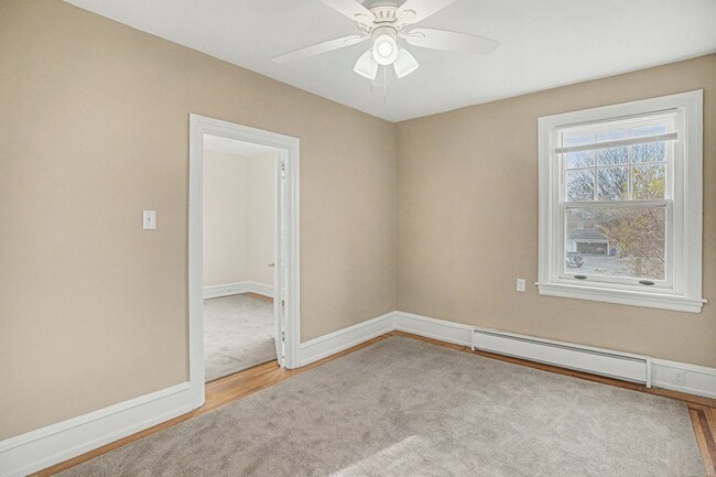 Building Photo - Rambler