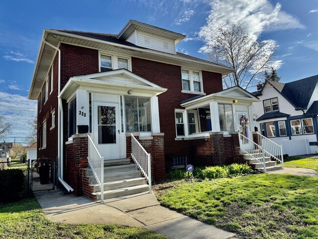 Building Photo - 333 Orange St