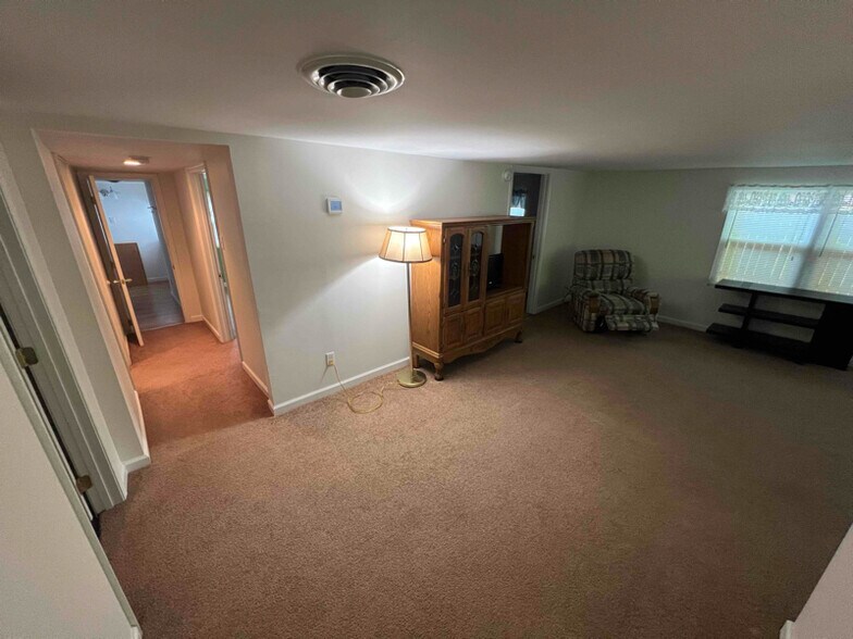 Building Photo - 20545 Adkins Rd