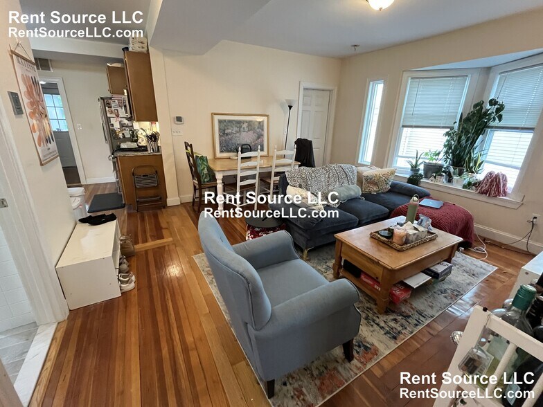 Building Photo - 23 Willard Ave