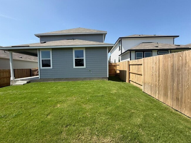 Building Photo - 2704 Totley Rd