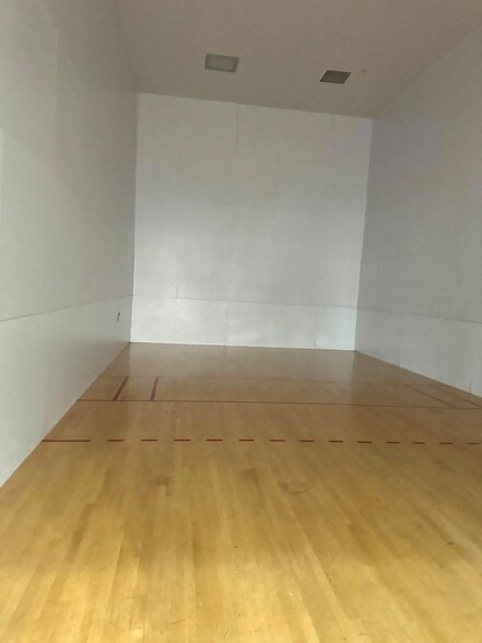 Building Photo - 11775 St Andrews Place