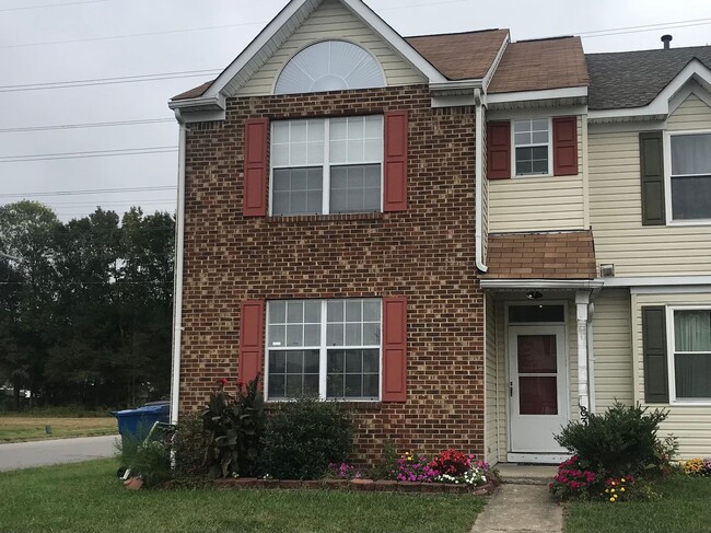 Primary Photo - End Unit Townhouse in Virginia Beach