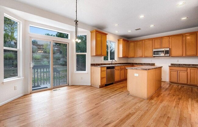 Building Photo - 2456 S Fundy Cir