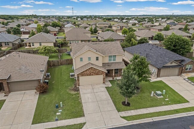 Building Photo - 518 Luna Vista Dr