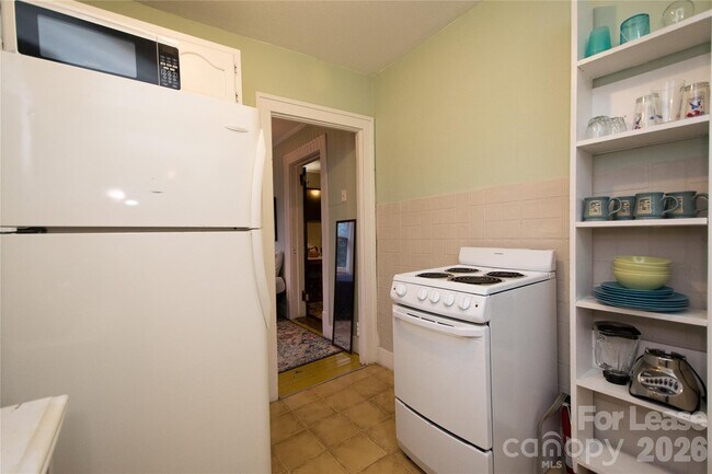 Building Photo - 109 Pearson Dr