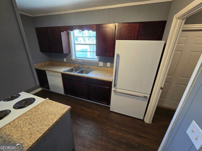 Building Photo - 408 S Orange Edwards Blvd