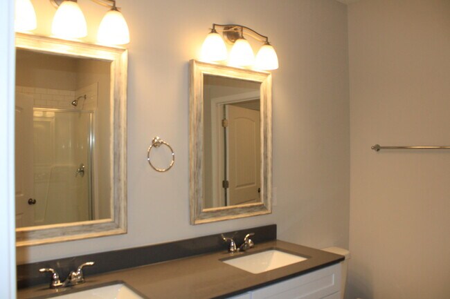 Building Photo - 8116 Bannock Cir