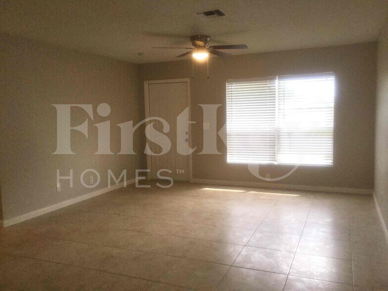 Building Photo - 5619 Haverford Way